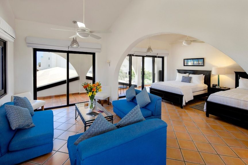 La Marina Inn
