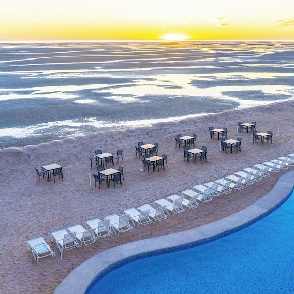 Laguna Shores Resort