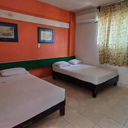 LUUM Hotel Acapulco