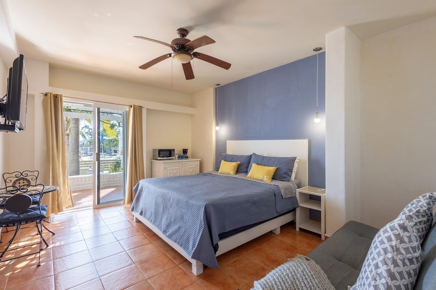 MariaMar Suites