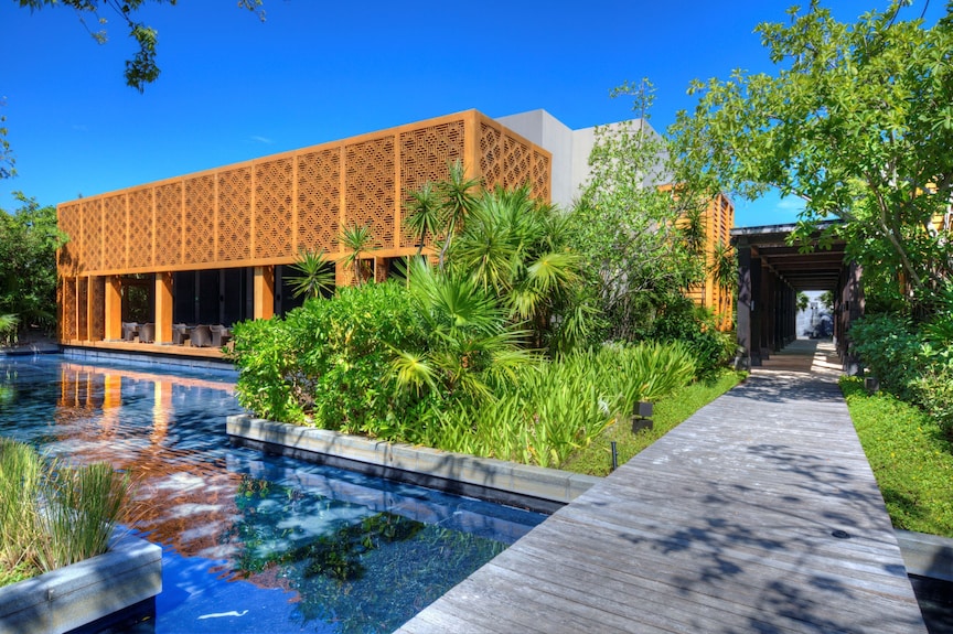 Nizuc Resort & Spa