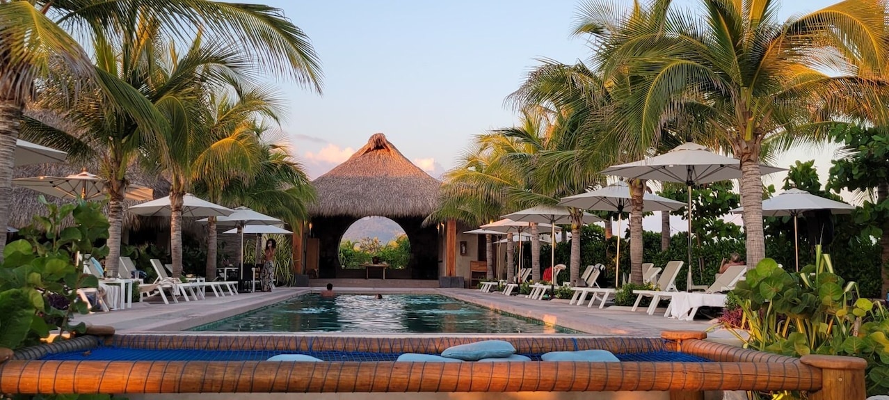 Ocean Oasis Hotel