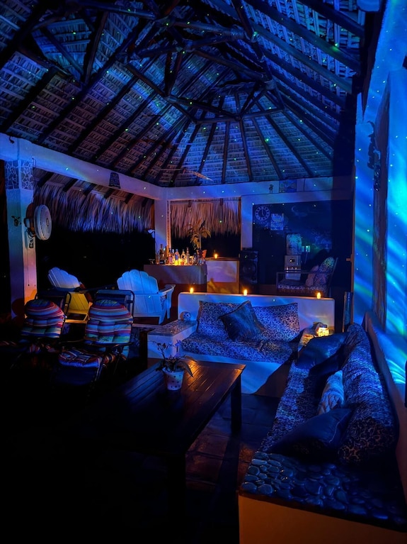 Ocean Oasis Hotel
