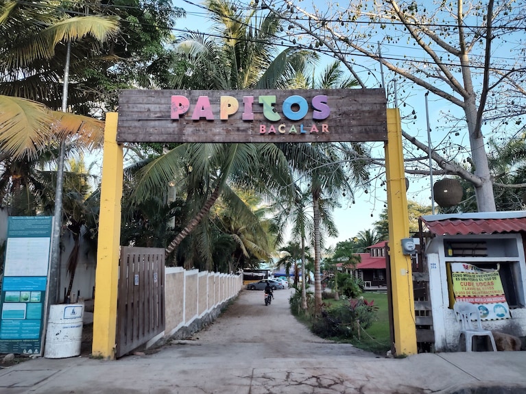 Papitos Bacalar Marina & Cabañas