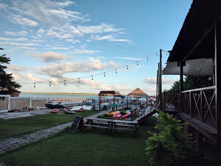Papitos Bacalar Marina & Cabañas