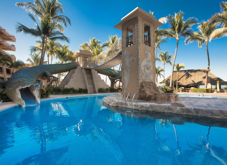 Paradise Village Beach Resort and Spa