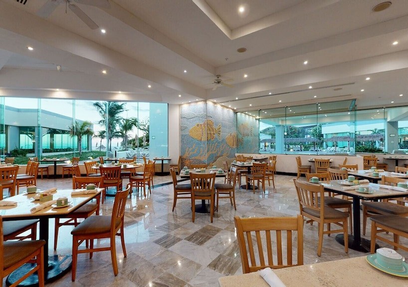 Park Royal Beach Cancun