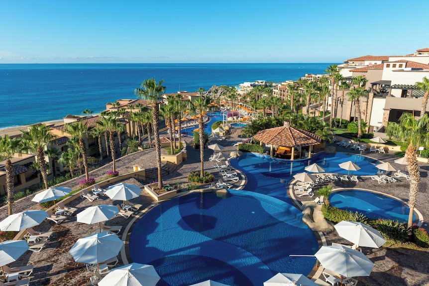 Pueblo Bonito Sunset Beach Golf & Spa Resort