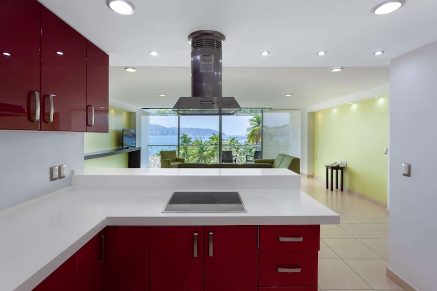 Ramada by Wyndham Acapulco