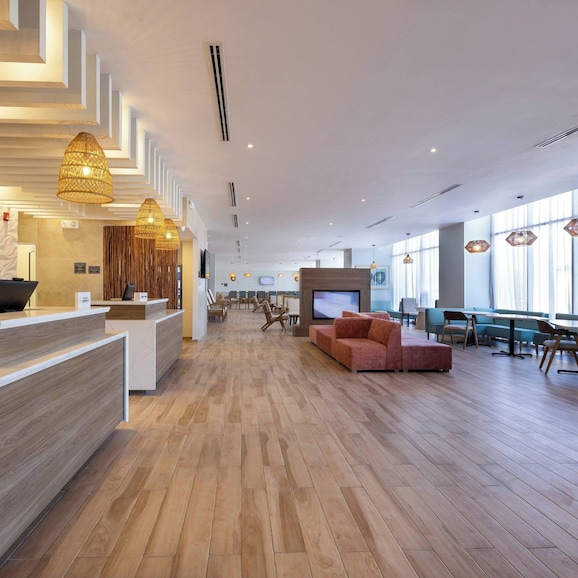 Residence Inn by Marriott Cancun Hotel Zone