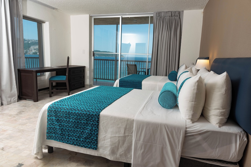 Ritz Acapulco All Inclusive