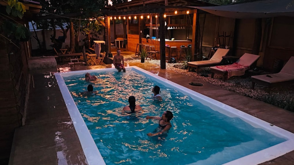 Straw Hat Suites La Punta