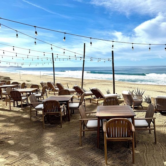 The Cerritos Beach Inn