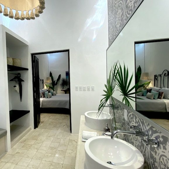 The Diplomat Boutique Hotel