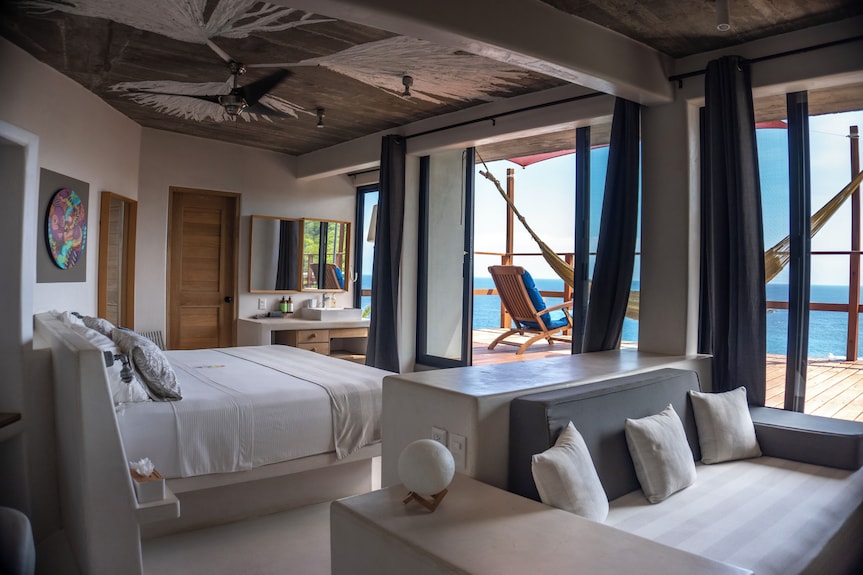 Villa Aikia Adults Only
