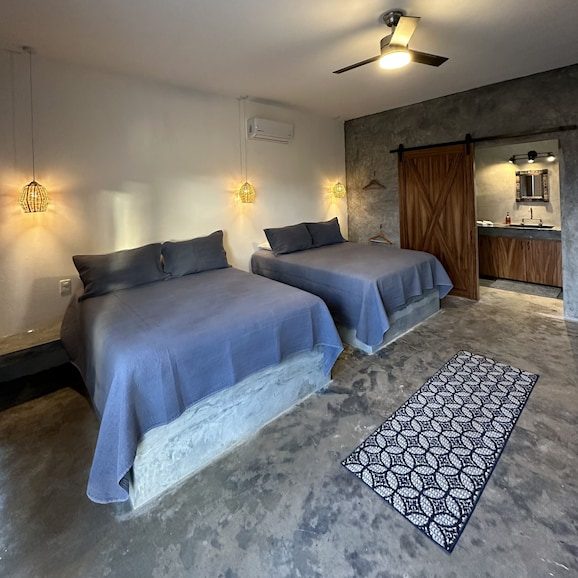Villas del Scarlet Cardones