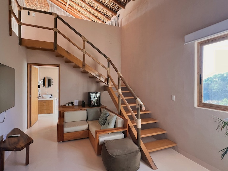 Xeno Hotel Boutique