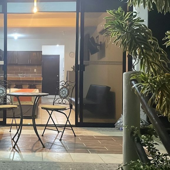 Zana Town Bungalows — foto 2